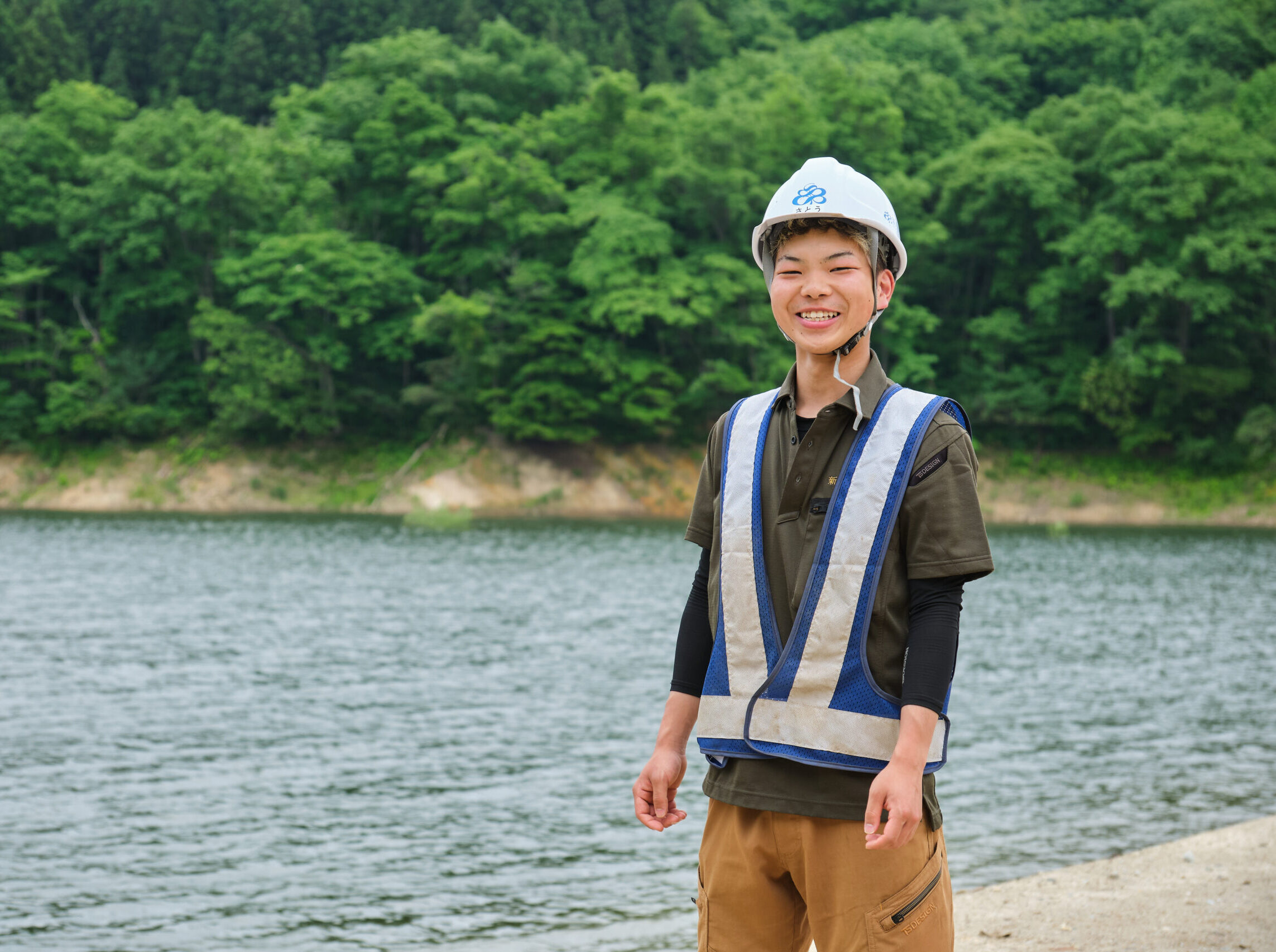 ”好き”を仕事に<br />
重機オペのプロを目指して